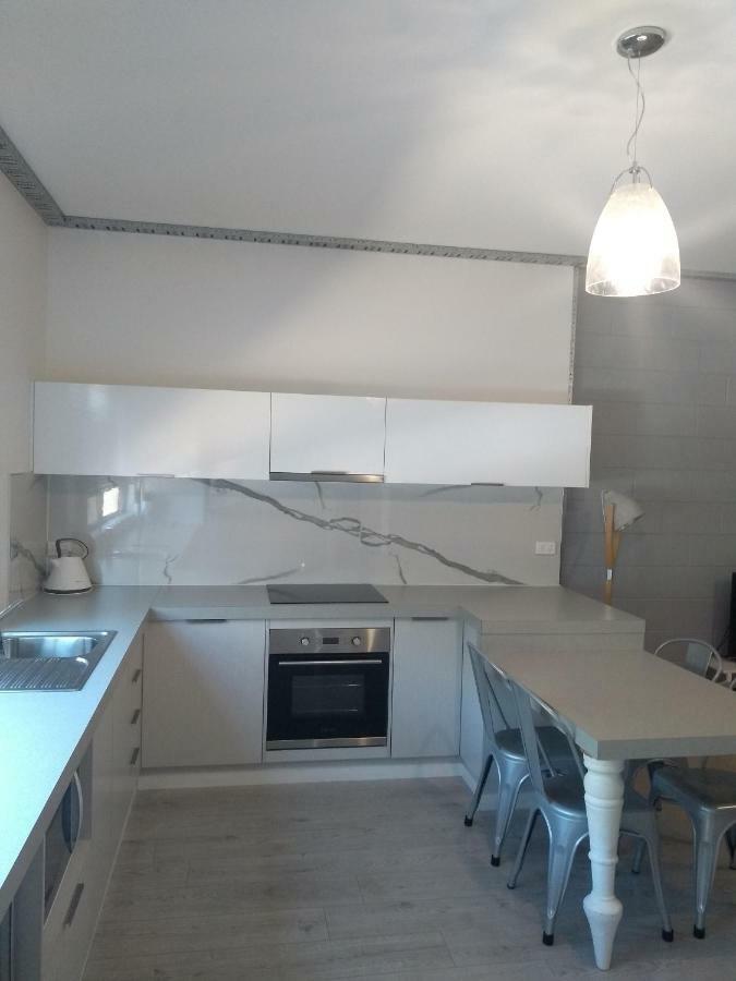 Kindred Parkside Apartments Leeton Exteriör bild